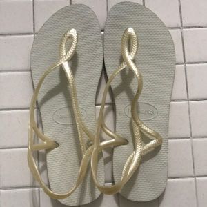 Havianas flip flop